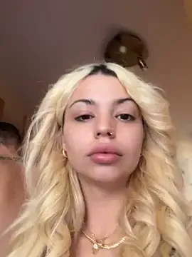 Simone_Miller – webcam model profile photo Image 7