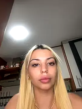 Simone_Miller – webcam model profile photo Image 8