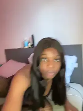 CatalinaDalessio – webcam model profile photo Image 7