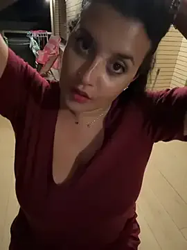 PaulinaGiovanni – webcam model profile photo Image 6