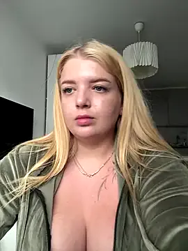 EsmeBrowm – webcam model profile photo Image 18