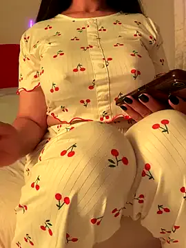 RuddyReyes – webcam model profile photo Image 12