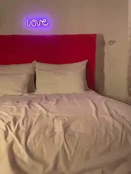 RuddyReyes – webcam model profile photo Image 13