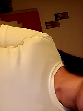 RuddyReyes – webcam model profile photo Image 19