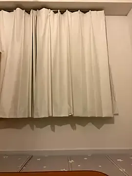 HannaMaison – webcam model profile photo Image 10