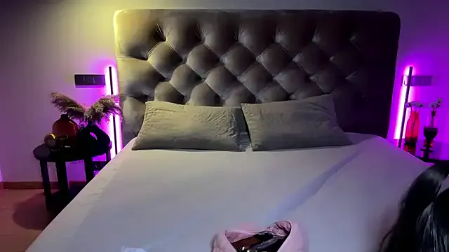 CatalinaDalessio – webcam model profile photo Image 3