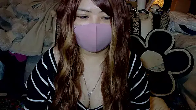 Dolce – webcam model profile photo Image 7