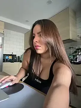 Kelly – webcam model profile photo Image 4