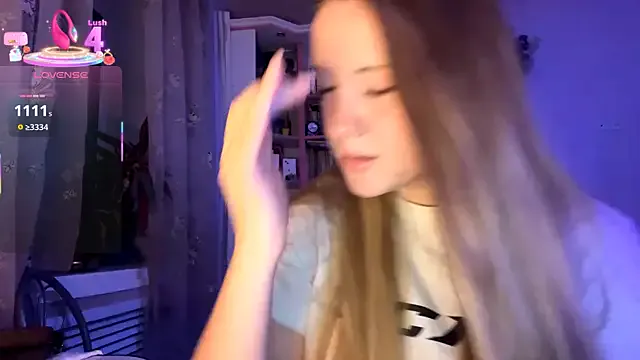 AnjaAmelia – webcam model profile photo Image 14