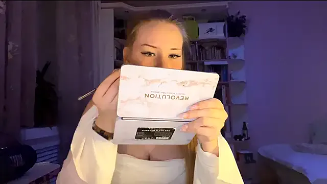 AnjaAmelia – webcam model profile photo Image 17