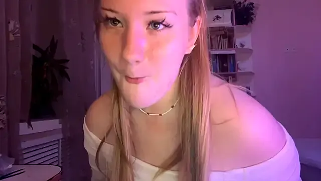 AnjaAmelia – webcam model profile photo Image 7