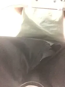 MelinaLuviani – webcam model profile photo Image 18