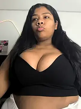 BeatriceVazqueze – webcam model profile photo Image 13