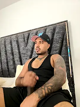 nide_xiaogou – webcam model profile photo Image 16