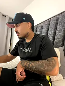 nide_xiaogou – webcam model profile photo Image 8