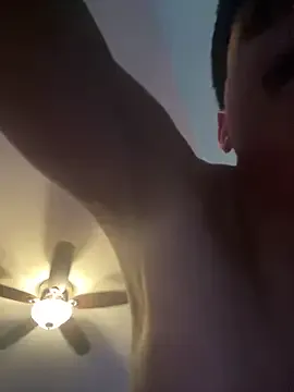 AyshaConnor – webcam model profile photo Image 10