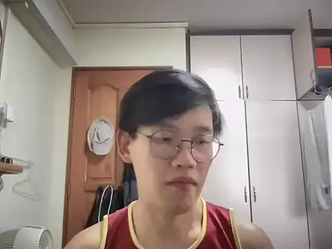 Passionatetwink2 – webcam model profile photo