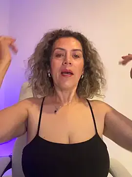 XxxSexyMilfxxX – webcam model profile photo Image 5