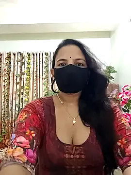 HaleyLyon – webcam model profile photo Image 10