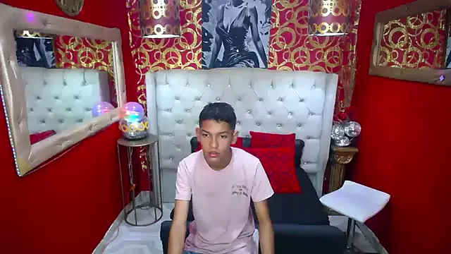 Rei1216xo – webcam model profile photo Image 9