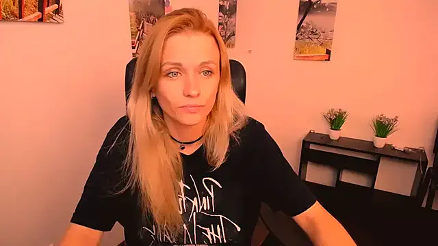 JessieLiu – webcam model profile photo Image 13