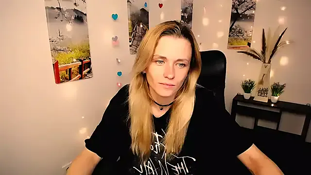 JessieLiu – webcam model profile photo Image 5