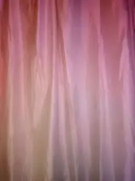 MiraKova – webcam model profile photo Image 18