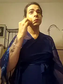 CatalinaDalessio – webcam model profile photo Image 2