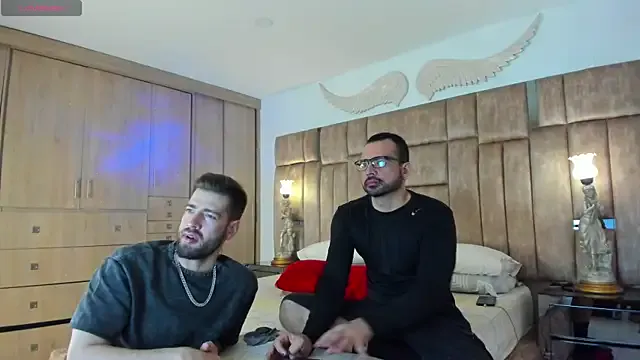 Dolce – webcam model profile photo Image 18