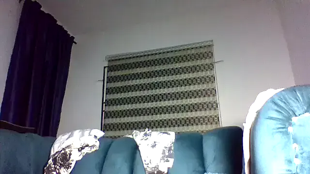 EsmeBrowm – webcam model profile photo Image 4