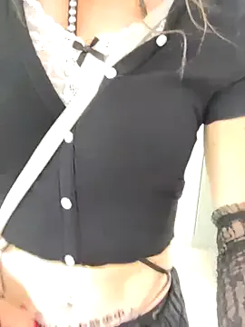 OliviaLifton – webcam model profile photo Image 4