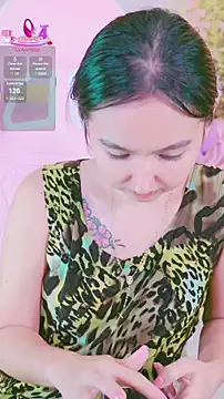 PaulinaGiovanni – webcam model profile photo Image 4