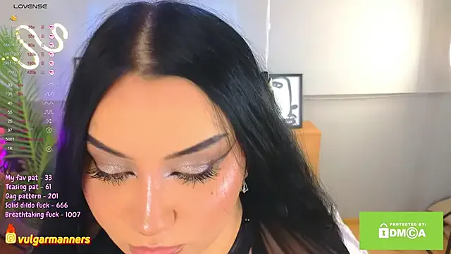 SarithaBroun – webcam model profile photo Image 15