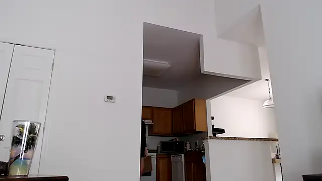 Dolce – webcam model profile photo Image 7