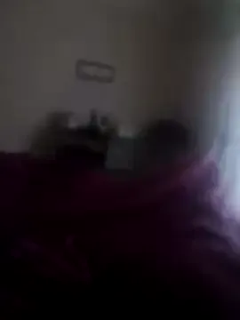 Carine – webcam model profile photo Image 13