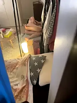 SherineNorth – webcam model profile photo Image 2