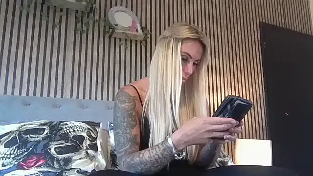 Scarlett – webcam model profile photo Image 15