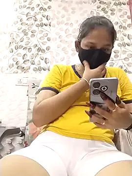 MarisaKarter – webcam model profile photo Image 2