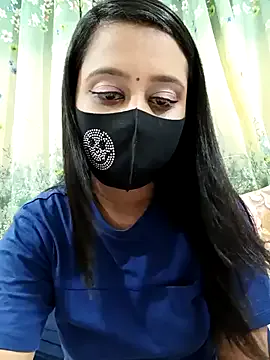 krysstal003 – webcam model profile photo Image 10