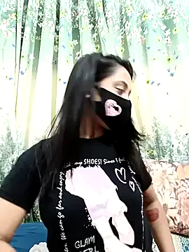 krysstal003 – webcam model profile photo Image 19