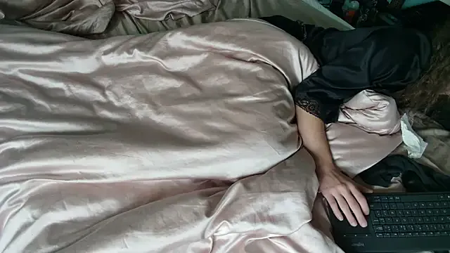 NATSU_Therapist – webcam model profile photo Image 17