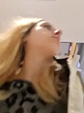 JessieLiu – webcam model profile photo Image 9