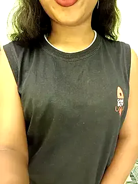 AddisonArt – webcam model profile photo Image 7