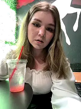 natsumi_NTR_TV – webcam model profile photo Image 2