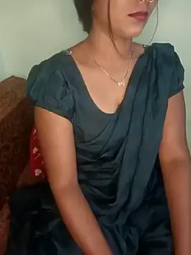 AndreaKalo – webcam model profile photo Image 12