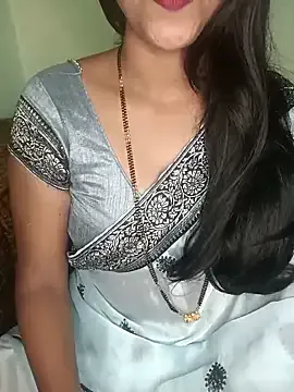 AndreaKalo – webcam model profile photo Image 6