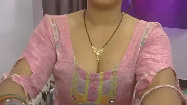 AngelinaKors – webcam model profile photo Image 12