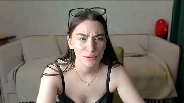 Rubi_9ahbouna – webcam model profile photo Image 6