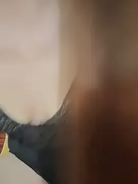 Erin- – webcam model profile photo Image 5