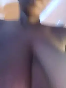 Selen-S – webcam model profile photo Image 11